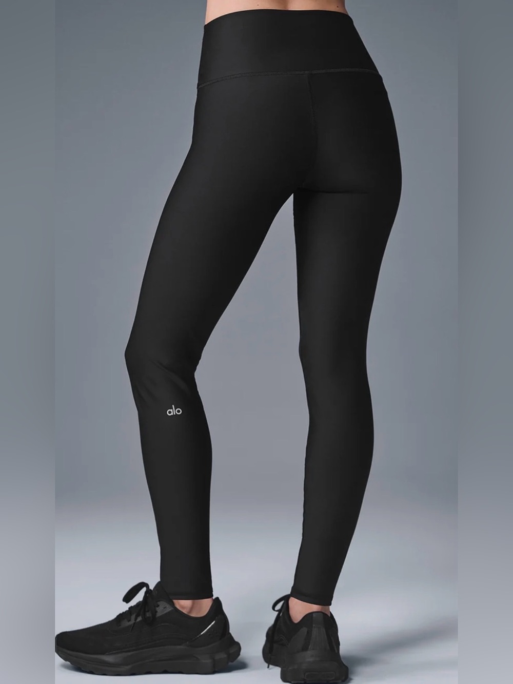 ALO Yoga High-Waist Airlift Legging - Black